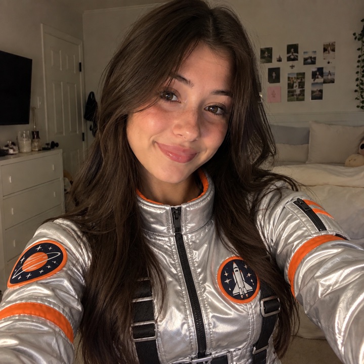Space Squad costume on the AI avatar