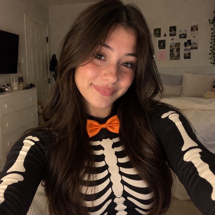Skeleton Crew costume on the AI avatar