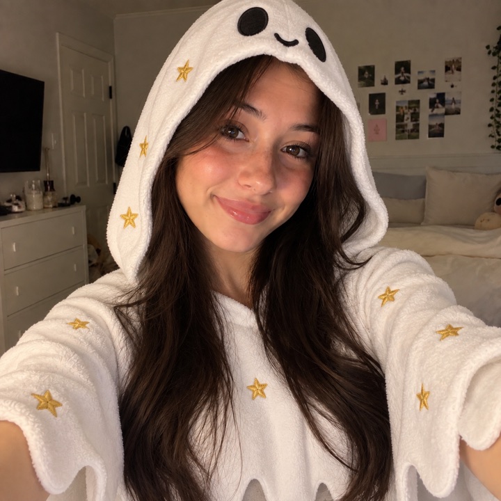Mini Ghost costume on the AI avatar